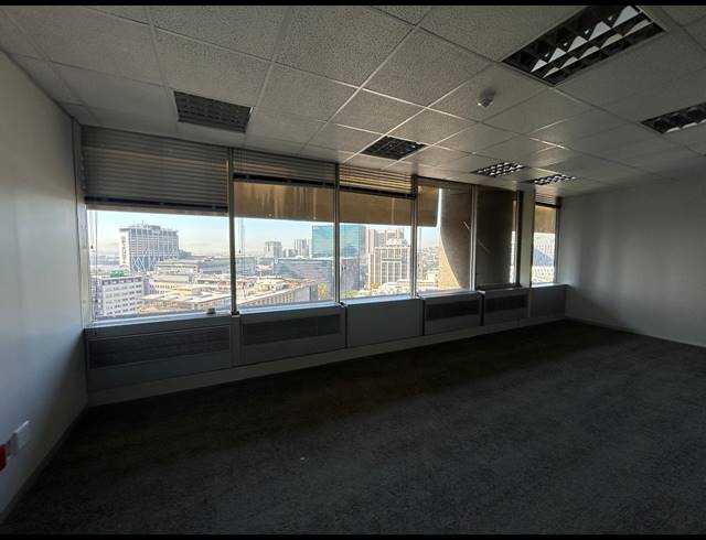 355M² OFFICE TO LET IN CAPE TOWN CITY CENTRE